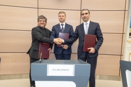ADY discusses expansion of Railway Cooperation with Russia and Iran