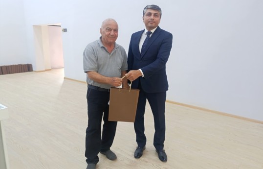 Azerbaijan relocates new group of former IDPs to Jabrayil's Shukurbeyli village, families receive house keys -PHOTO  -UPDATED - 1 