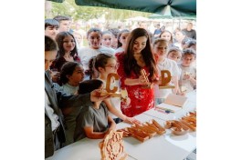 Leyla Aliyeva attends opening of individual exhibition and tree-planting campaign in Gabala-PHOTO 