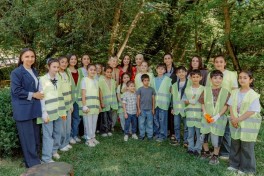 Leyla Aliyeva attends opening of individual exhibition and tree-planting campaign in Gabala-PHOTO 