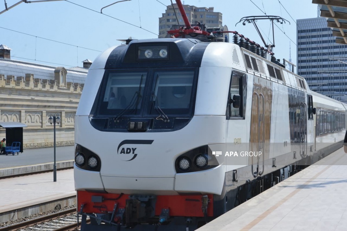 Azerbaijan Railways: Demand is higher for trains traveling from Tbilisi to Baku