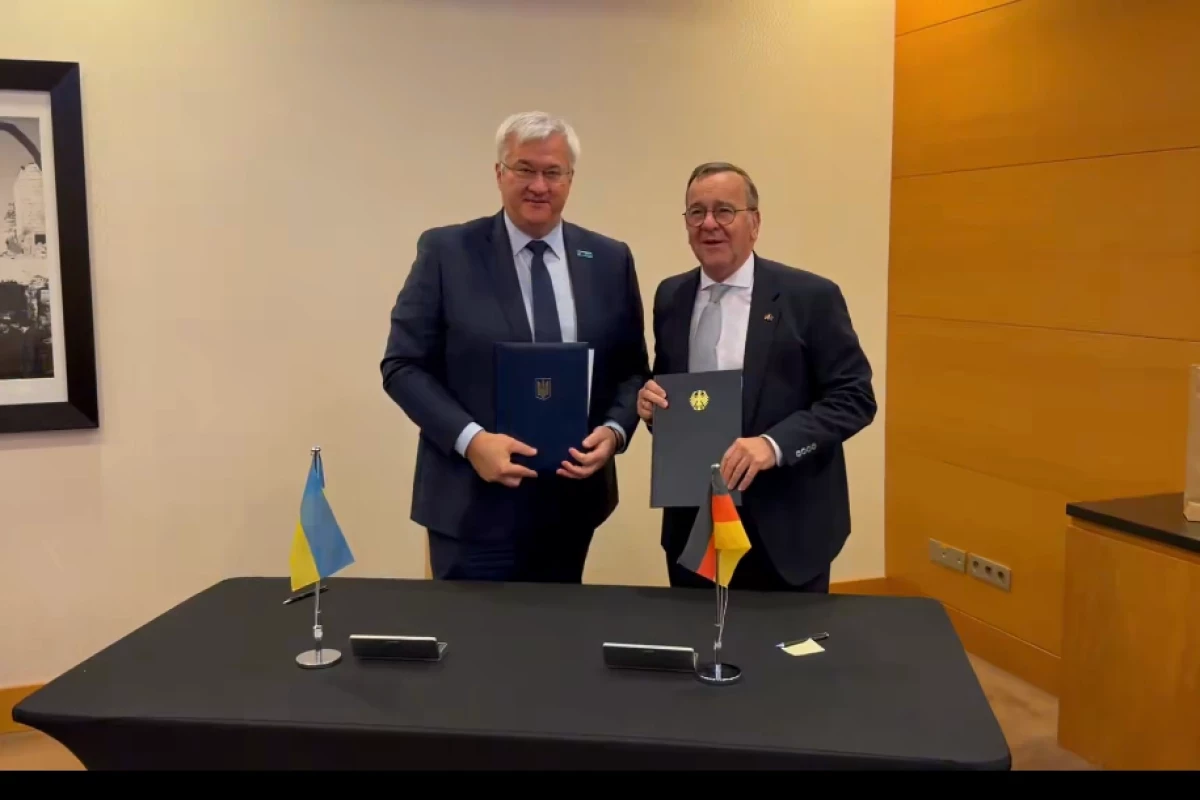 Ukrainian Foreign Minister Andrii Sybiha  and German Federal Minister of Defence Boris Pistorius