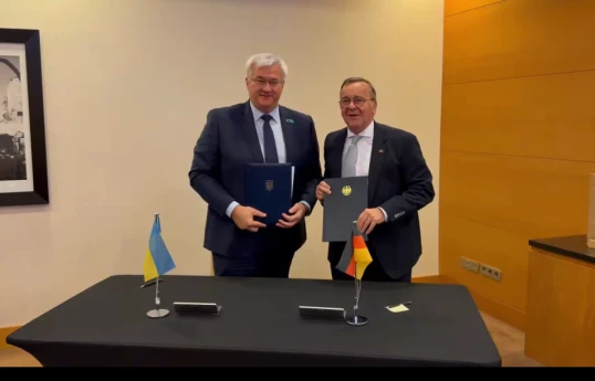 Ukrainian Foreign Minister Andrii Sybiha  and German Federal Minister of Defence Boris Pistorius