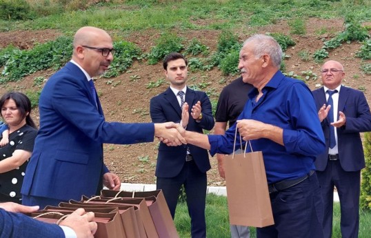 Azerbaijan resettles former IDPs in Shusha's Kichik Galadara village, families receive house keys - UPDATED 