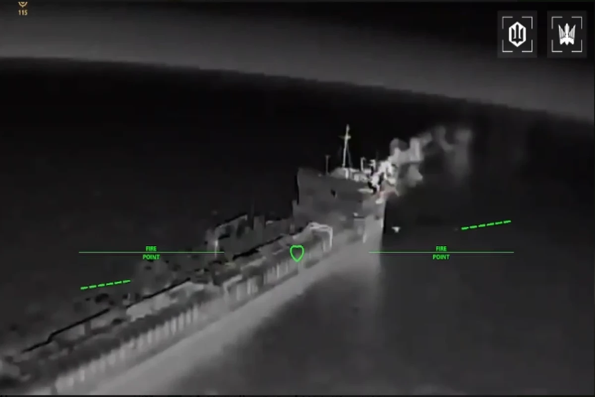 Ukrainian military strikes 12 tankers, tugboat and cargo vessel in the Sea of Azov
