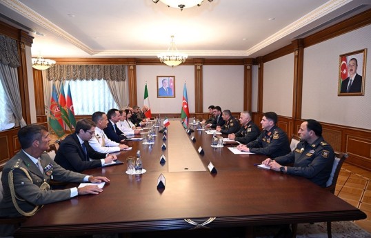 Azerbaijan and Italy discuss defense cooperation