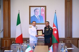 Azerbaijan and Italy discuss defense cooperation