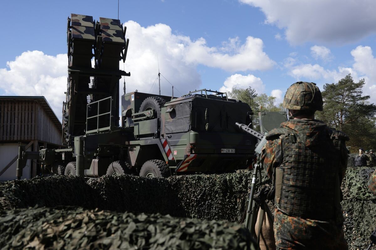 Zelenskyy: Ukraine will soon receive Patriot missiles from US