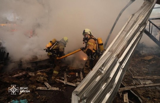Attack on Kyiv: 10 injured, including a child, fires in three districts