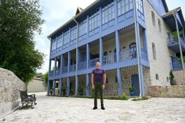 President Ilham Aliyev reviewed new buildings of “Yasaman” Hotel in Shusha