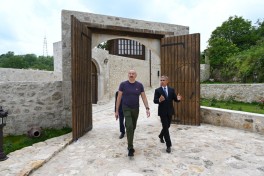 President Ilham Aliyev reviewed new buildings of “Yasaman” Hotel in Shusha