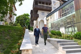 President Ilham Aliyev reviewed progress under public-private partnership project on Garabagh Street in Shusha