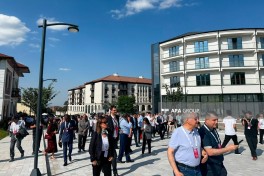 Participants of 4th Shusha Global Media Forum visit Victory Park in Khankendi - PHOTO 