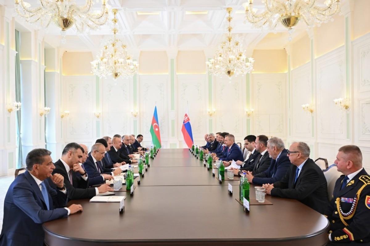 President Ilham Aliyev held expanded meeting with Slovak President in Shusha - <span class="red_color">PHOTO