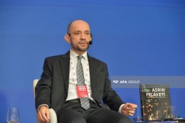 Shusha Global Media Forum hosts session on urban narratives and media responsibility - PHOTO 