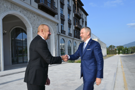 Official luncheon hosted in Khankendi on behalf of President Ilham Aliyev in honor of Slovak President