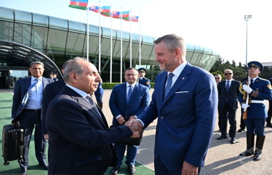 Slovak President concludes official visit to Azerbaijan