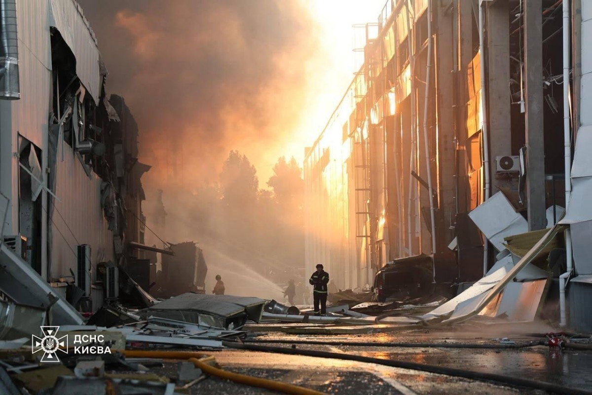 Russian ballistic missile attack on Kyiv kills two, injures six