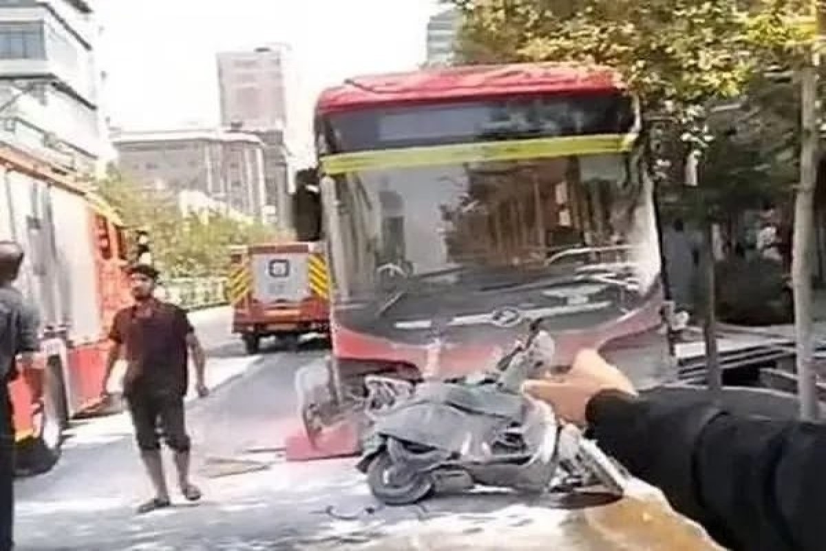 Bus collides with seven vehicles in Tehran, injuring six