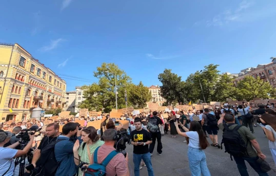 'Utterly baffling': Ukrainians outraged, call for protest after Zelenskyy ousts Fedorov