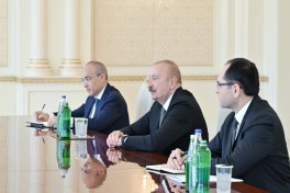 President Ilham Aliyev received John Deere delegation