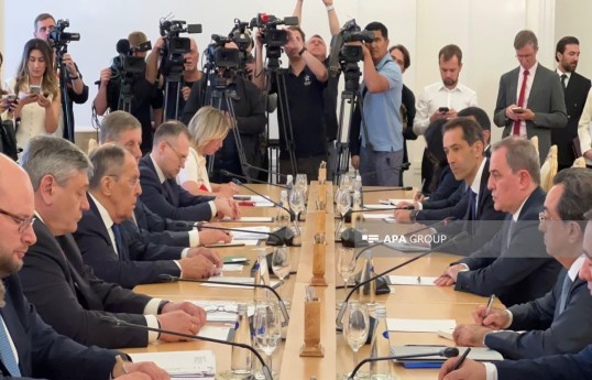 Azerbaijan and Russian FMs discuss South Caucasus developments