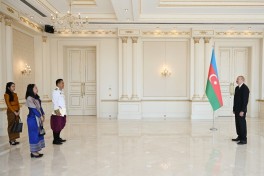 President Ilham Aliyev received credentials of incoming Cambodian ambassador