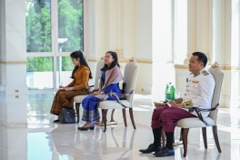 President Ilham Aliyev received credentials of incoming Cambodian ambassador