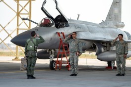 Azerbaijani Air Force pilots conduct combat training flights with JF-17C, Su-25ML and L-39 aircraft - PHOTO 