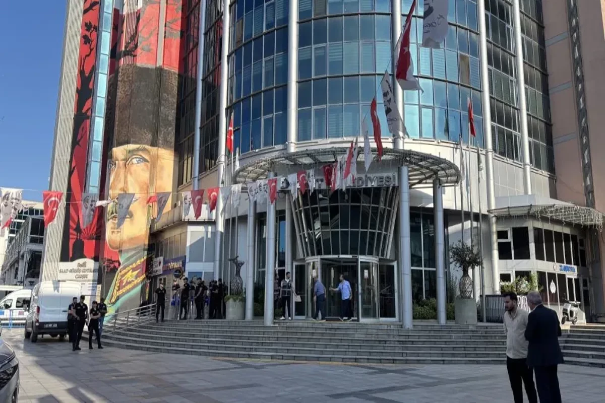 Türkiye detains another mayor as part of corruption investigation