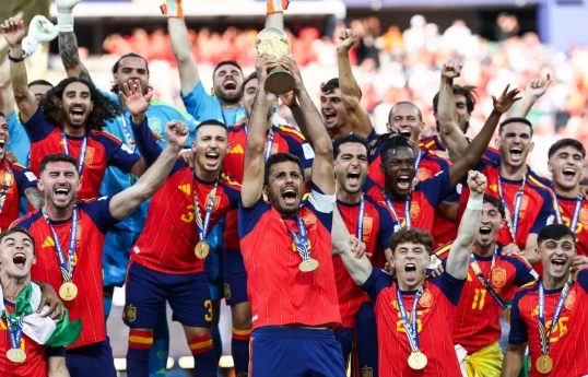 Spanish captain Rodri lifts the World Cup trophy
