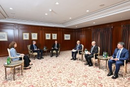 President Ilham Aliyev met with Chairman of Eastern Committee of German Economy Michael Harms