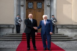Presidents of Azerbaijan and Germany held one-on-one meeting - UPDATED 