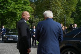 Presidents of Azerbaijan and Germany held one-on-one meeting - UPDATED 