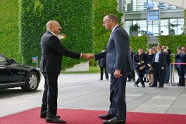 Official welcome ceremony was held for President Ilham Aliyev in Berlin