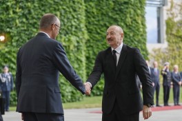 Official welcome ceremony was held for President Ilham Aliyev in Berlin