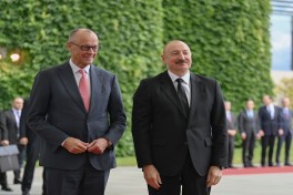Official welcome ceremony was held for President Ilham Aliyev in Berlin