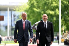 Official welcome ceremony was held for President Ilham Aliyev in Berlin