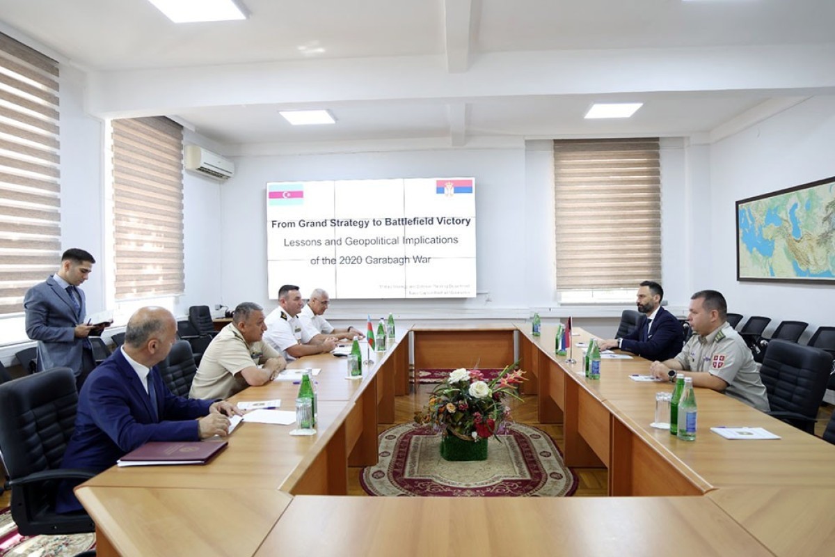 Serbian delegation visits Azerbaijan