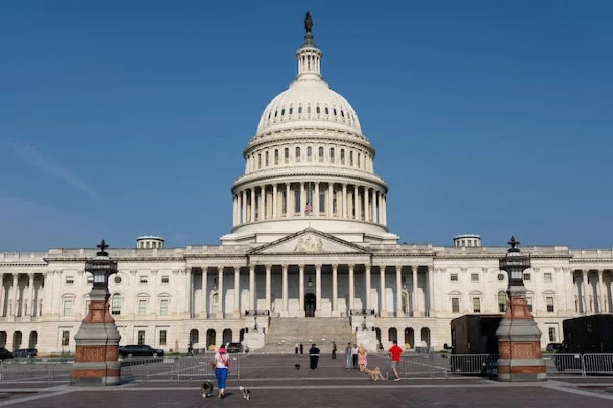 US House passes $1 trillion defense bill