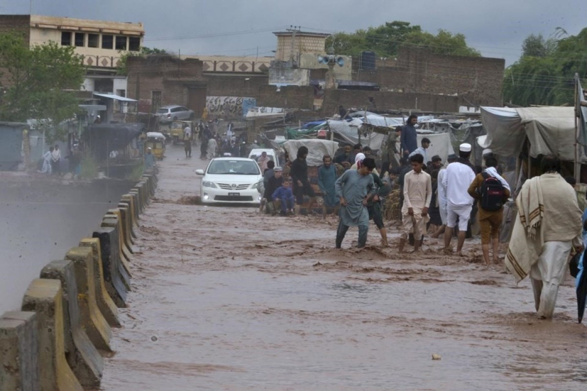 15 killed, 40 injured as heavy rains, flash floods wreak havoc in Pakistan
