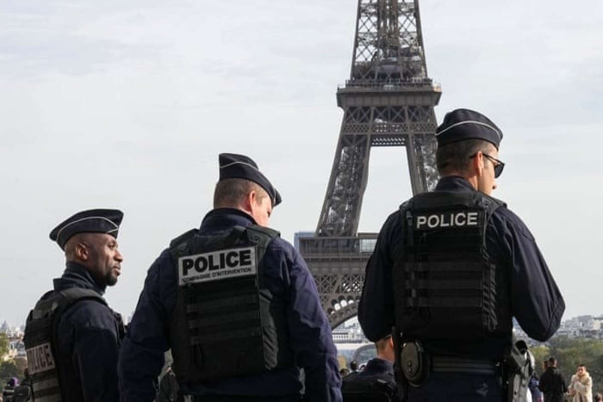 France detains six over suspected plot targeting synagogue