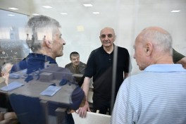 Appeal hearing of Arayik Harutyunyan and others continues with prosecutors' arguments