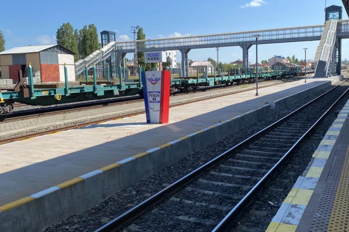 Türkiye begins reconstruction of railway section leading to Gyumri