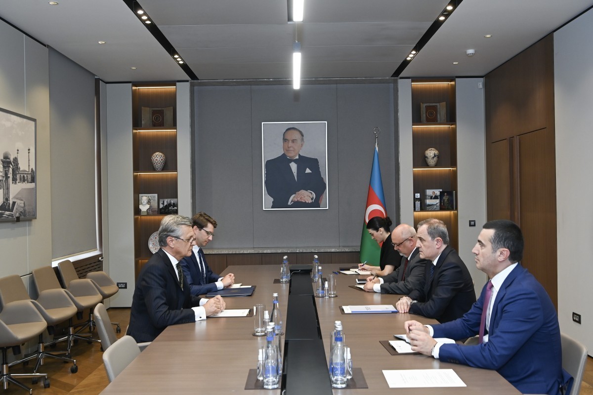 Jeyhun Bayramov receives Germany