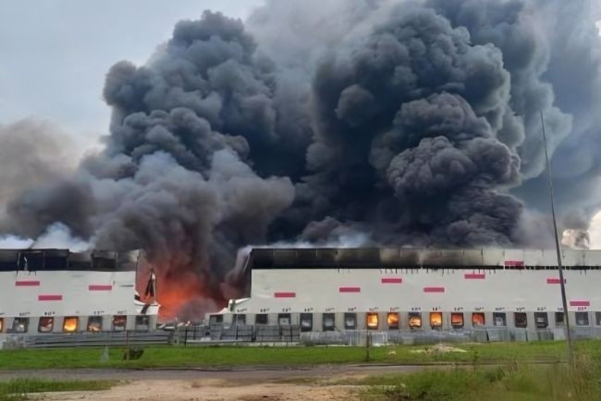 Ukrainian drones strike oil refinery and Wildberries warehouse in Russia