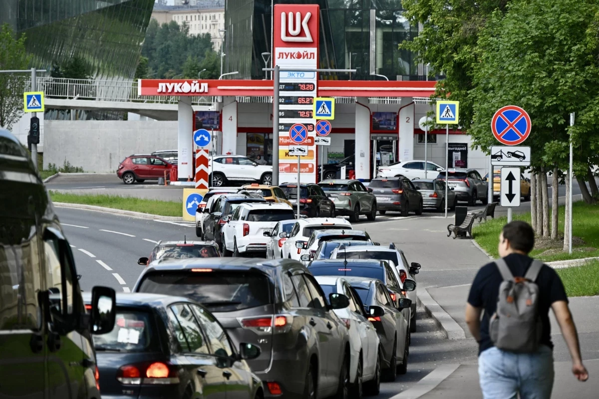 Russia extends fuel export ban until 2027