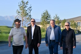 President Ilham Aliyev, alongside Presidents of Kyrgyzstan, Uzbekistan, and Tajikistan, attended inauguration of Golf Club in Cholpon-Ata