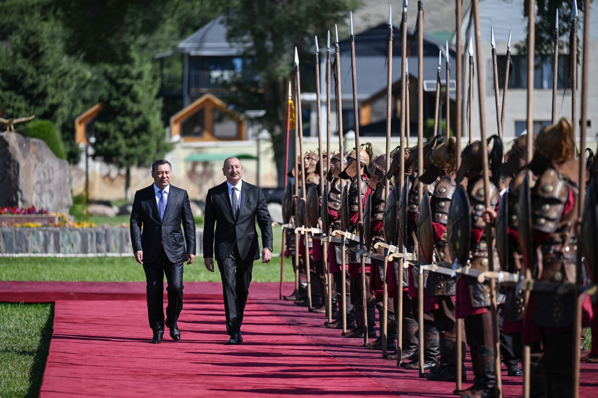 Official welcome ceremony was held for President Ilham Aliyev in Cholpon-Ata