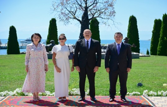 State banquet held in honor of President Ilham Aliyev and First Lady Mehriban Aliyeva in Cholpon-Ata - PHOTO 